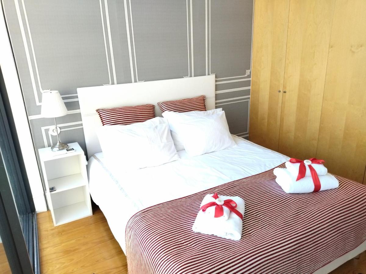 Porto Almada Garden - Com Possibilidade Parking Apartment Luaran gambar
